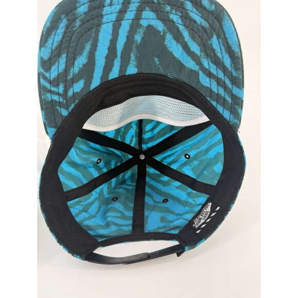 VANS OFF THE WALL Hat Cap Adult Teal Blue Zebra Print Snapback - Picture 6 of 9